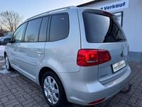 Gebraucht VW Touran Cup 140 PS (102 kW) 2015 Gold Van / Kleinbus