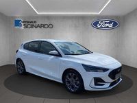 Gebraucht Ford Focus ST-Line X 155 PS (114 kW) 2024 Frostweiss Limousine