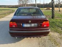 Gebraucht BMW 520 150 PS (110 kW) 1998 Rot Limousine