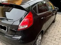 Gebraucht Ford Fiesta SYNC Edition 80 PS (58 kW) 2015 Schwarz Kleinwagen