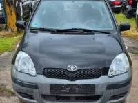 Gebraucht Toyota Yaris Eco 65 PS (47 kW) 2003 Schwarz Kleinwagen