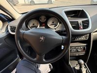 Gebraucht Peugeot 207 122 PS (89 kW) 2008 Blau Limousine