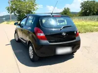 Gebraucht Hyundai i20 77 PS (56 kW) 2012 Schwarz Kleinwagen