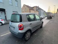 Gebraucht Renault Modus 75 PS (55 kW) 2005 Silber Van / Kleinbus