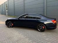 Gebraucht BMW 740 326 PS (239 kW) 2009 Schwarz Limousine
