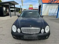 Gebraucht Mercedes E220 150 PS (110 kW) 2005 Schwarz Limousine