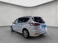 Gebraucht Ford S-MAX Titanium 150 PS (110 kW) 2022 Silber Van / Kleinbus