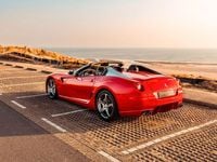 Gebraucht Ferrari 599 2011 Rot Coupé