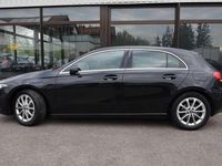 Gebraucht Mercedes A200 163 PS (119 kW) 2018 Kosmosschwarz  metalliclack Kleinwagen