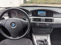 Gebraucht BMW 316 116 PS (85 kW) 2010 Weiß Kombi