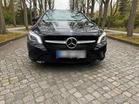 Gebraucht Mercedes CLA200 156 PS (114 kW) 2016 Schwarz Limousine