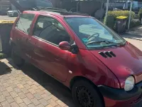 Gebraucht Renault Twingo 70 PS (51 kW) 2002 Rot Kleinwagen