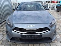Neu Kia Ceed 101 PS (74 kW) 2025 Lunargrau metallic Kleinwagen
