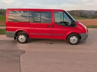 Używany Ford Transit 140 KM (102 kW) 2011 Czerwony Minivan