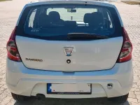 Gebraucht Dacia Sandero 75 PS (55 kW) 2011 Weiß Limousine