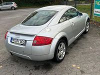 Gebraucht Audi TT Sport 179 PS (131 kW) 2000 Silber Coupé
