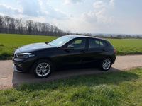 Gebraucht BMW 116 Luxury Line 116 PS (85 kW) 2019 Schwarz Kleinwagen