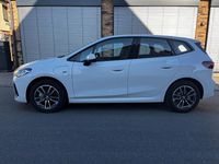 Gebraucht BMW 225 Active Tourer M Sport 245 PS (180 kW) 2022 Weiß Van / Kleinbus
