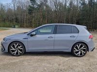 Second-hand VW Golf VIII R-line 190 CP (139 kW) 2023 Gri Hatchback