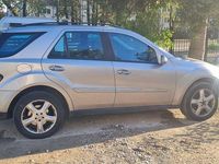 Gebraucht Mercedes ML500 306 PS (225 kW) 2005 Silber SUV