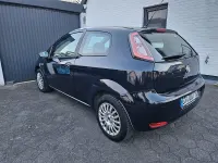 Gebraucht Fiat Punto Evo 69 PS (50 kW) 2012 Blau Kleinwagen