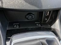 Gebraucht Peugeot 308 131 PS (96 kW) 2014 Silber Kleinwagen