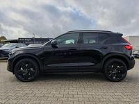 Neu Volvo XC40 Plus 163 PS (119 kW) 2026 Schwarz SUV