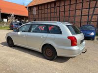 gebraucht Toyota Avensis Kombi 1.8 Klima 1.Hand