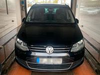 Second-hand VW Sharan 170 CP (125 kW) 2012 Negru Monovolum