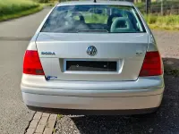 Gebraucht VW Bora 115 PS (84 kW) 1999 Silber Limousine