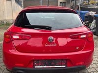 Gebraucht Alfa Romeo Giulietta 120 PS (88 kW) 2013 Rot Kleinwagen
