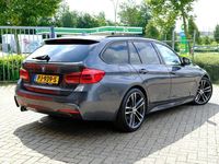 Gebraucht BMW 318 Executive 150 PS (110 kW) 2016 Grau Kombi