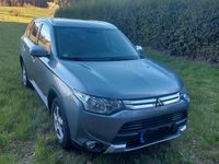 Gebraucht Mitsubishi Outlander Classic Collection Plus 150 PS (110 kW) 2015 SUV