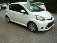 Gebraucht Toyota Aygo Cool 68 PS (50 kW) 2014 Weiß Kleinwagen