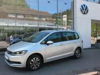 Gebraucht VW Touran Active 150 PS (110 kW) 2023 Silber Van / Kleinbus