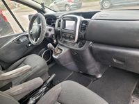 Gebraucht Opel Vivaro 140 PS (102 kW) 2015 Schwarz Van / Kleinbus