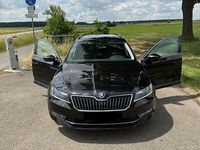 Gebraucht Skoda Superb 179 PS (131 kW) 2018 Schwarz Kombi