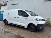 Gebraucht Toyota Proace Comfort 116 PS (85 kW) 2017 Weiß Van / Kleinbus