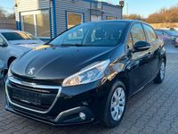 Gebraucht Peugeot 208 Active Top 82 PS (60 kW) 2018 Schwarz Kleinwagen