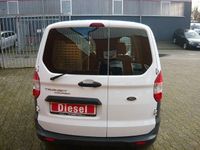 Gebraucht Ford Transit Trend 75 PS (55 kW) 2020 Weiß Van / Kleinbus