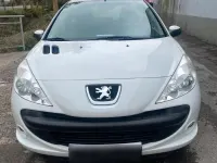 Gebraucht Peugeot 206 75 PS (55 kW) 2009 Silber Limousine