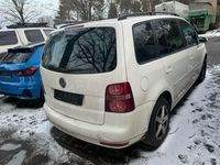 Gebraucht VW Touran 140 PS (102 kW) 2007 Van / Kleinbus