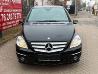 Gebraucht Mercedes B180 116 PS (85 kW) 2010 Schwarz Van / Kleinbus