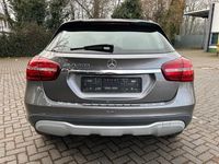 Gebraucht Mercedes GLA200 156 PS (114 kW) 2017 Grau SUV