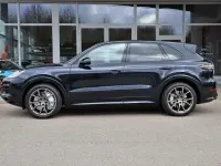 Gebraucht Porsche Cayenne Turbo Sport 549 PS (403 kW) 2019 Moonlight blue pearl SUV