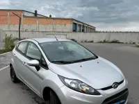 Gebraucht Ford Fiesta 82 PS (60 kW) 2012 Silber Kleinwagen