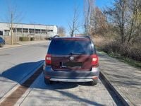 Gebraucht Skoda Yeti 105 PS (77 kW) 2012 Rot SUV