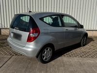 Gebraucht Mercedes A160 82 PS (60 kW) 2010 Silber Limousine