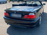 Gebraucht BMW 318 Cabriolet 143 PS (105 kW) 2005 Schwarz Cabrio