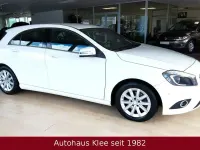Gebraucht Mercedes A180 122 PS (89 kW) 2015 Weiß Kleinwagen